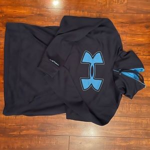 Under Armour Adult Medium hoodie.